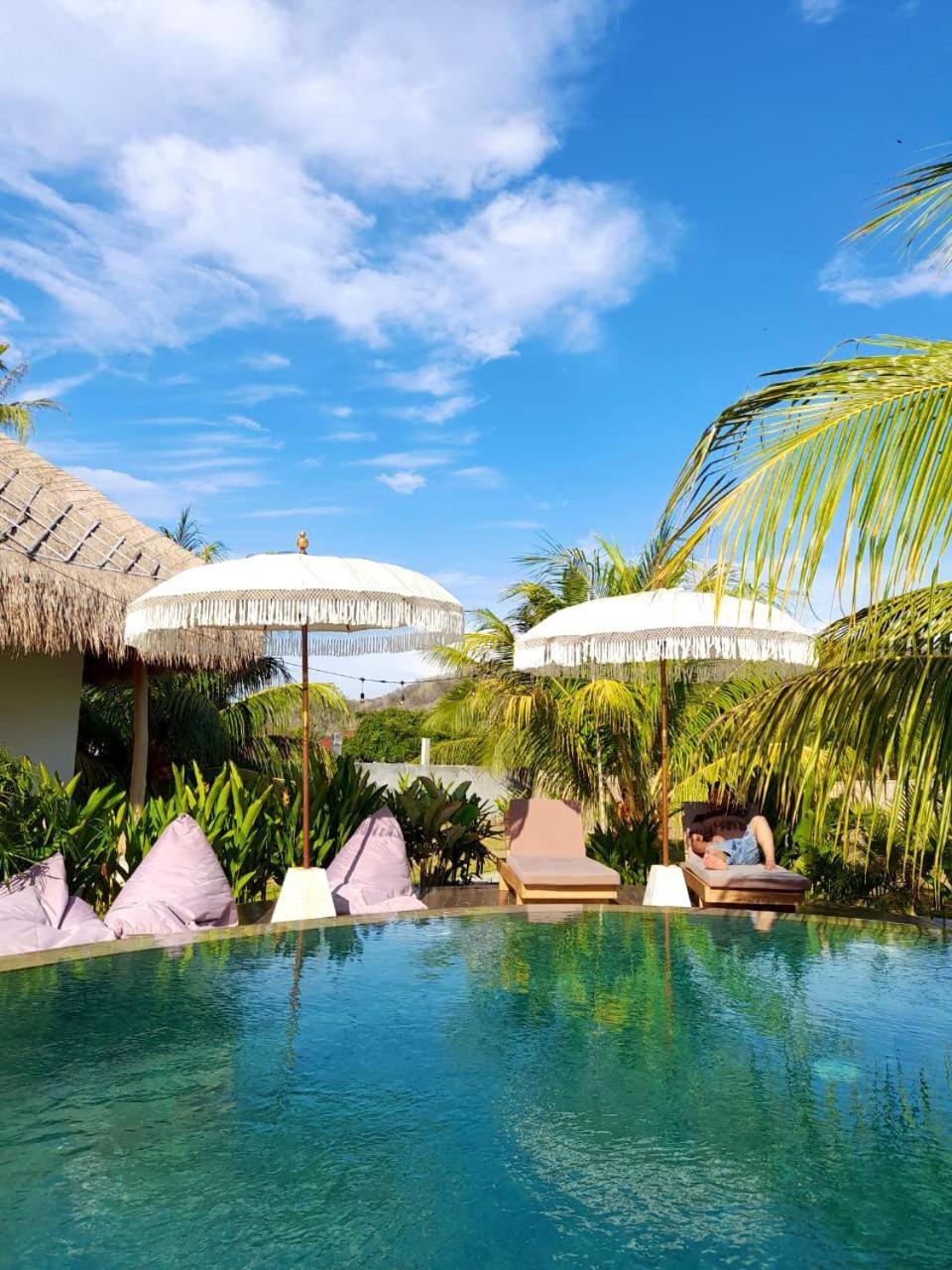 Luana Lombok Hotel Selong Belanak Eksteriør billede